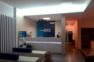 Resepsionis Bank Woori Saudara Kota Malang